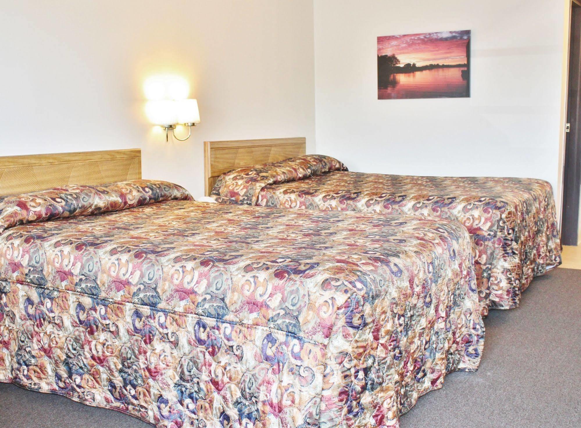 Otter Creek Inn Alexandria Bay Esterno foto