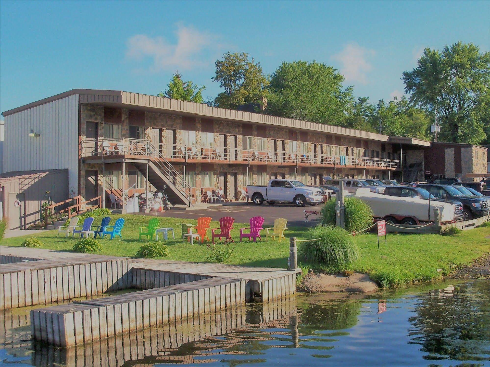 Otter Creek Inn Alexandria Bay Esterno foto