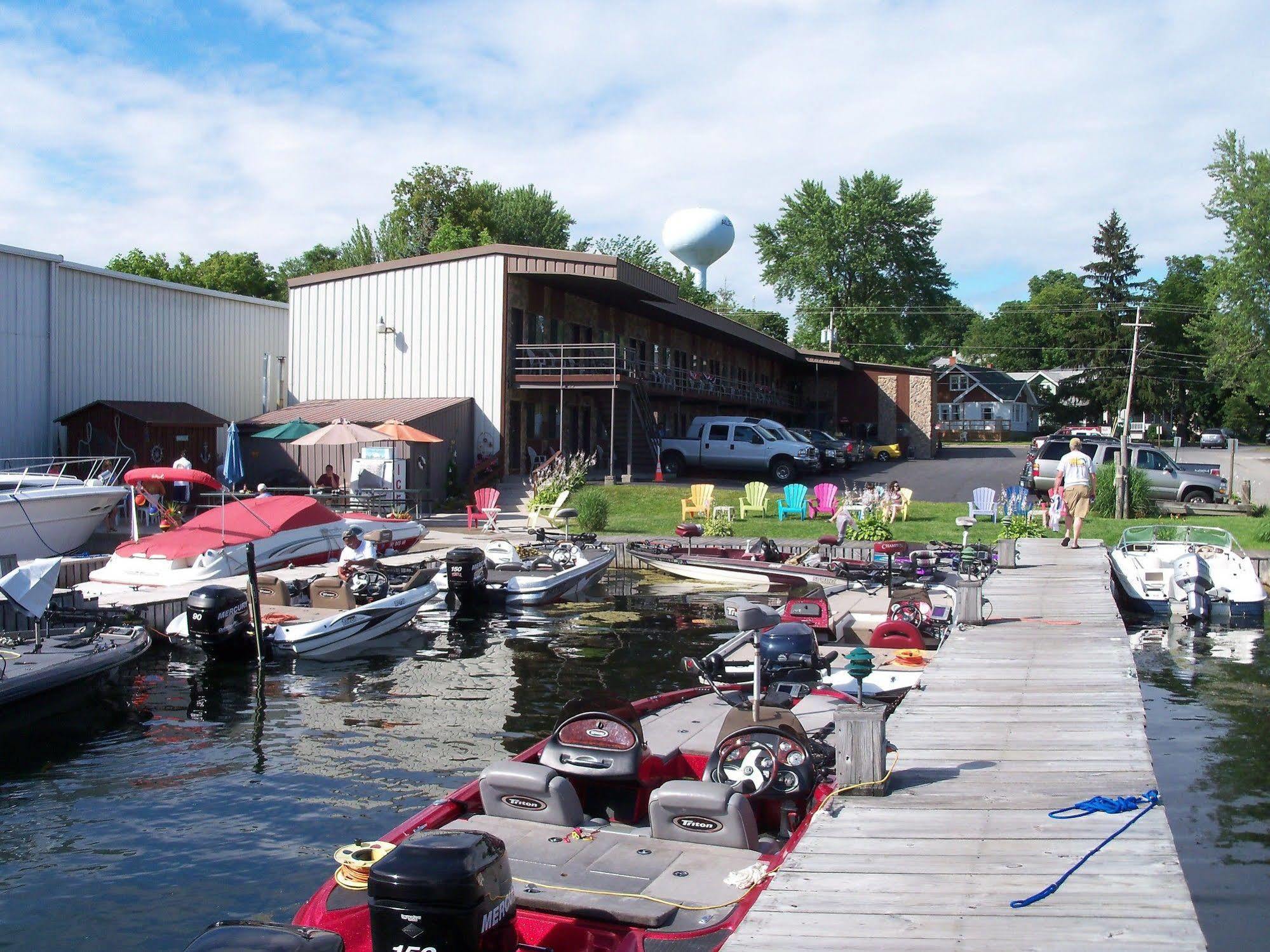 Otter Creek Inn Alexandria Bay Esterno foto