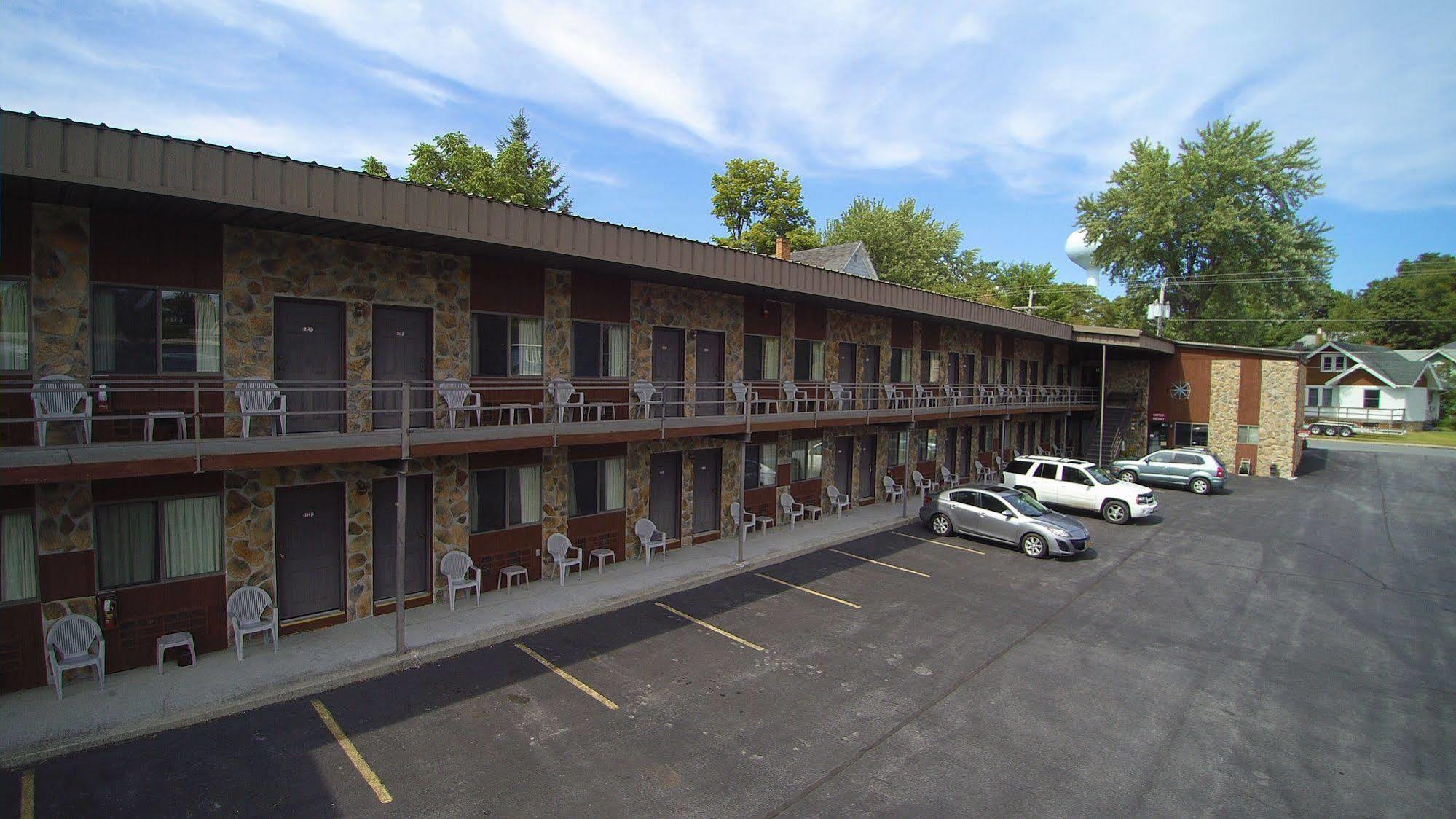 Otter Creek Inn Alexandria Bay Esterno foto