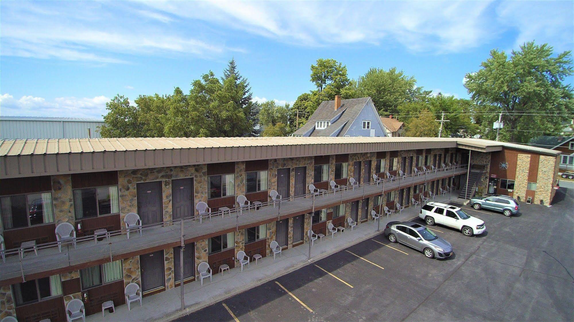 Otter Creek Inn Alexandria Bay Esterno foto